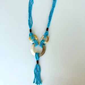 💙 Chunky beaded necklace with mother of pearl accents and turquoise beeds